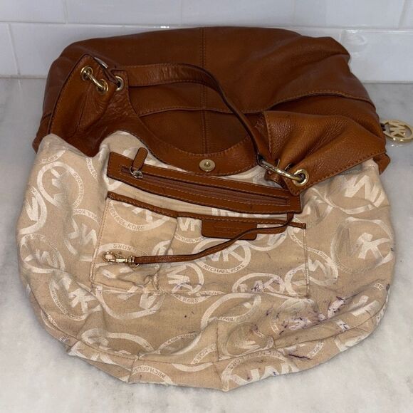 Michael Kors Bag Purse Handbag Leather Layton Pebbled Hobo Shoulder Pocketbook - Picture 13 of 16